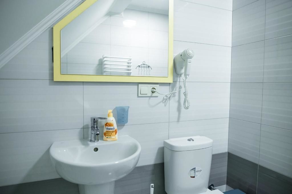 Хостелы Sweet Home Hostel / Guest House Черновцы