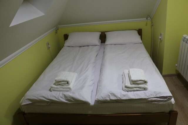 Хостелы Sweet Home Hostel / Guest House Черновцы-30