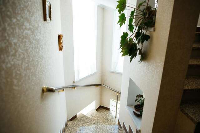 Хостелы Sweet Home Hostel / Guest House Черновцы-43