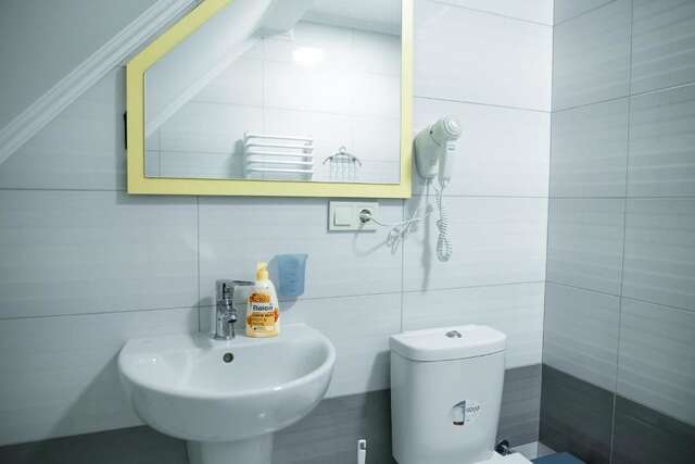 Хостелы Sweet Home Hostel / Guest House Черновцы-53